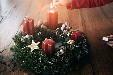 Trauer in der Adventszeit © Bundesverband Deutscher Bestatter | www.bestatter.de  Bildnachweis: NRuedisueli | iStock